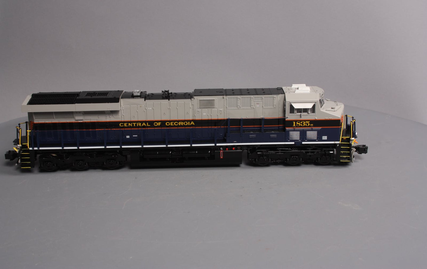 Lionel 6-38944 CG NS Heritage Non-Powered ES44AC Diesel Locomotive #1835