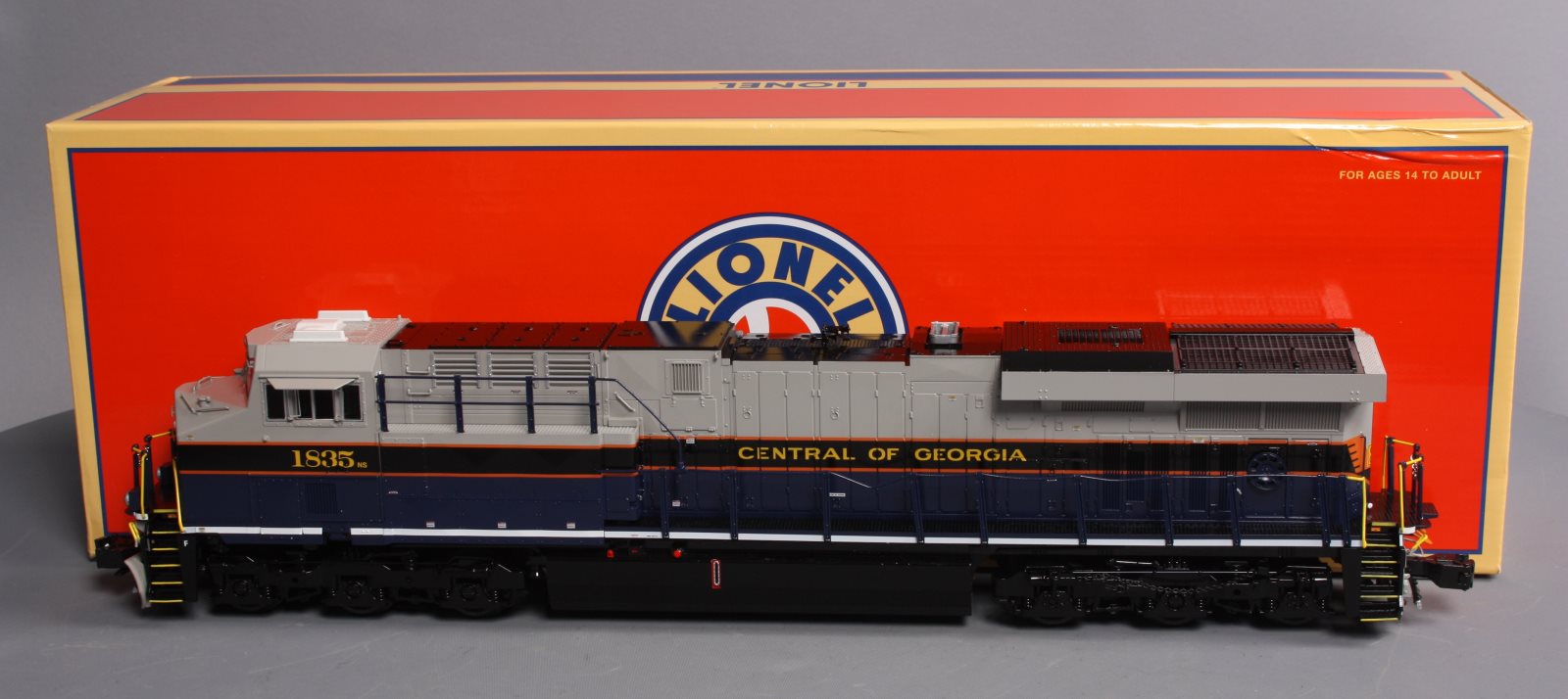 Lionel 6-38944 CG NS Heritage Non-Powered ES44AC Diesel Locomotive #1835