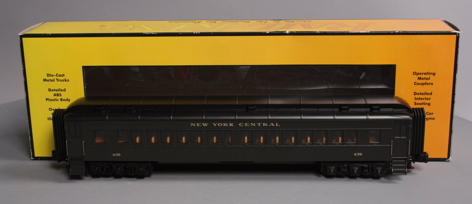 MTH 30-69254 O27 New York Central 60' Madison Coach
