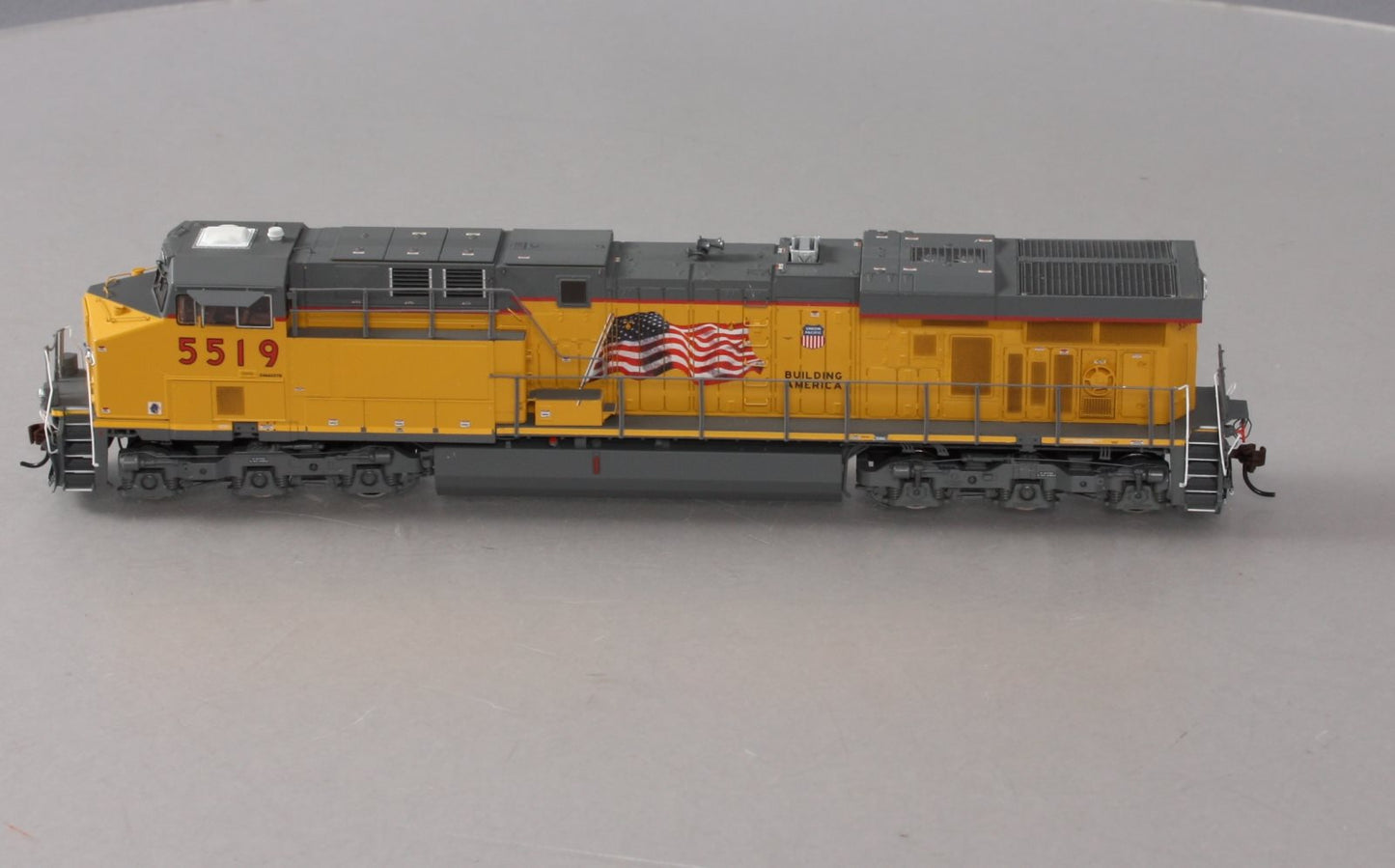 Athearn G69736 HO Union Pacific ES44AC Diesel Locomotive #5519