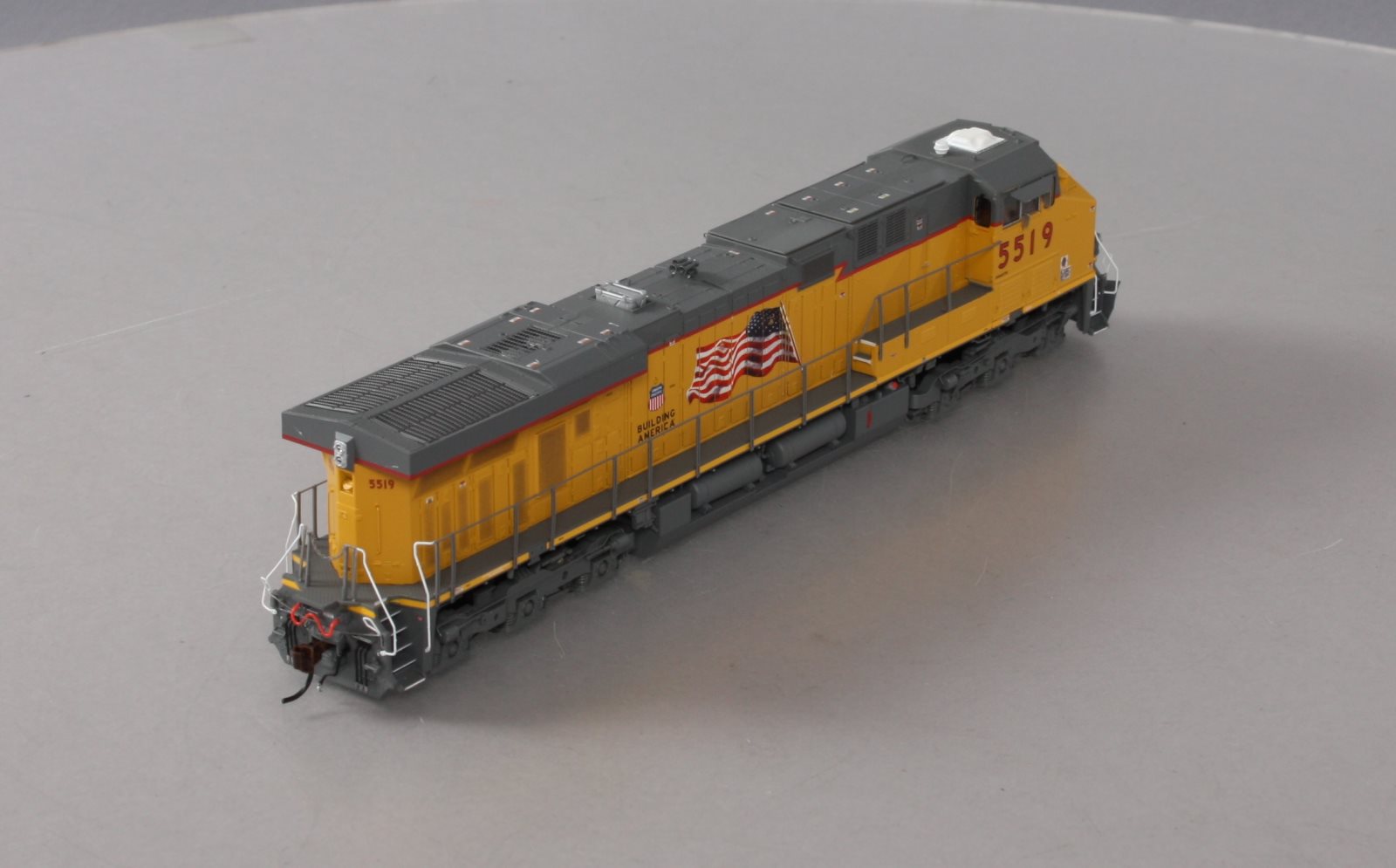Athearn G69736 HO Union Pacific ES44AC Diesel Locomotive #5519