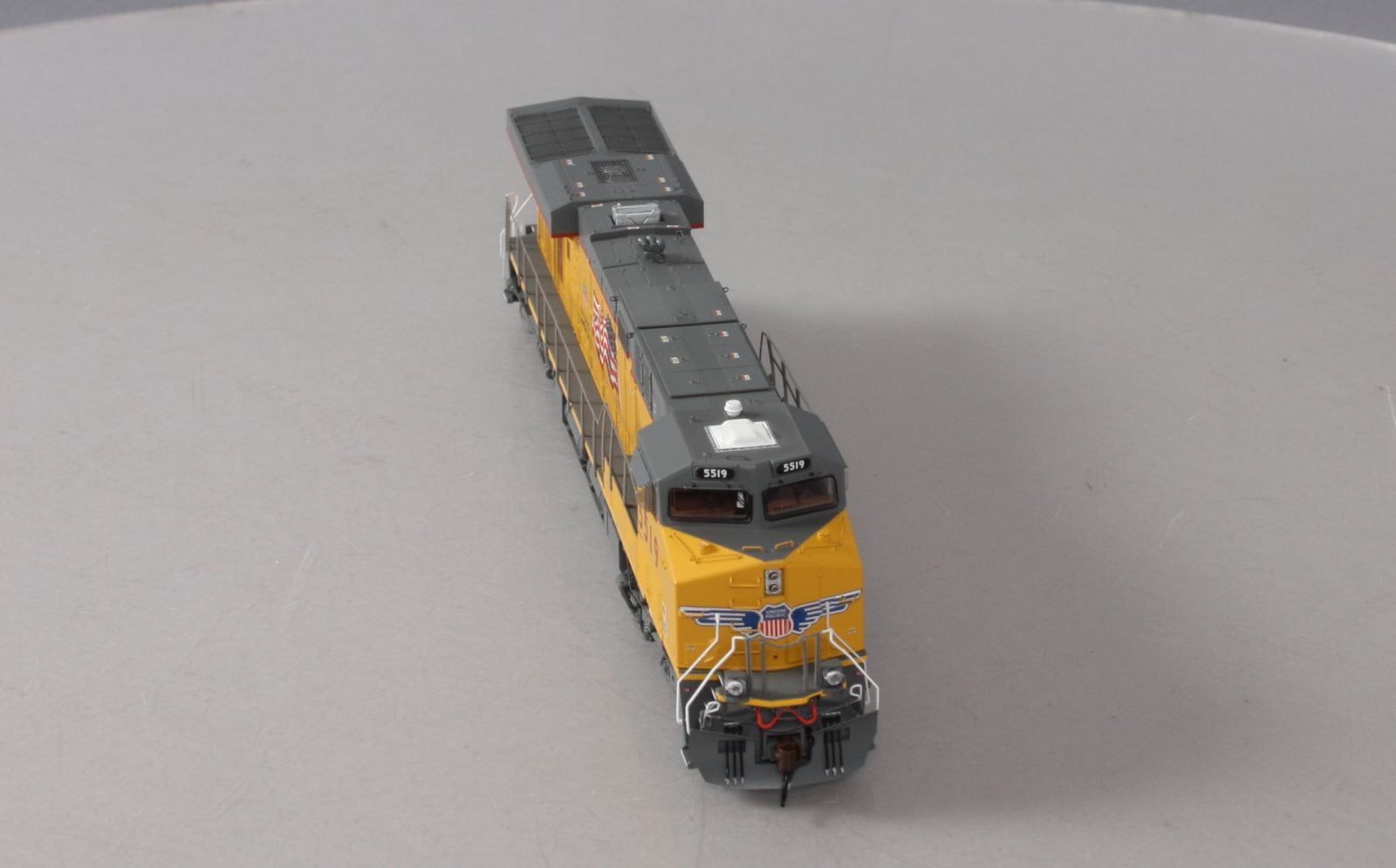 Athearn G69736 HO Union Pacific ES44AC Diesel Locomotive #5519