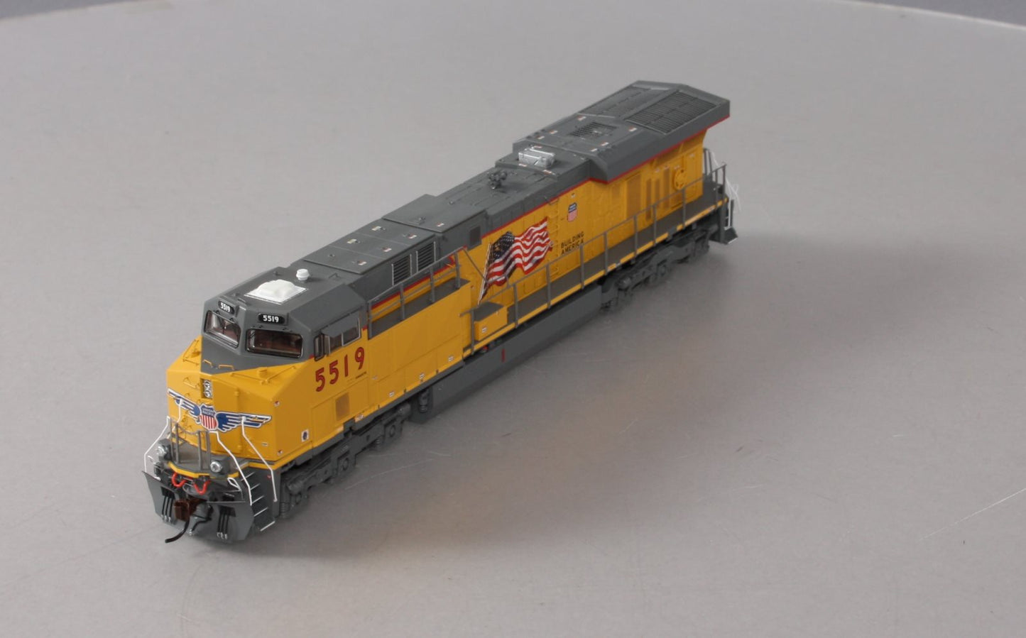 Athearn G69736 HO Union Pacific ES44AC Diesel Locomotive #5519
