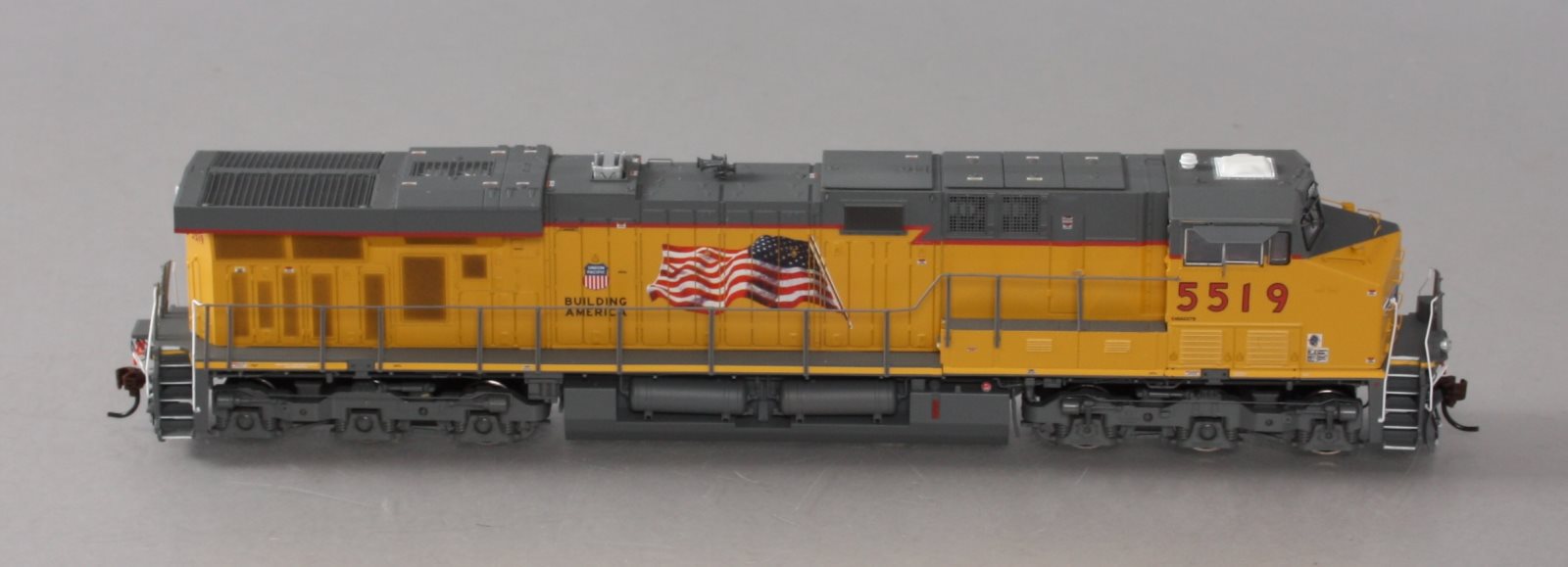Athearn G69736 HO Union Pacific ES44AC Diesel Locomotive #5519
