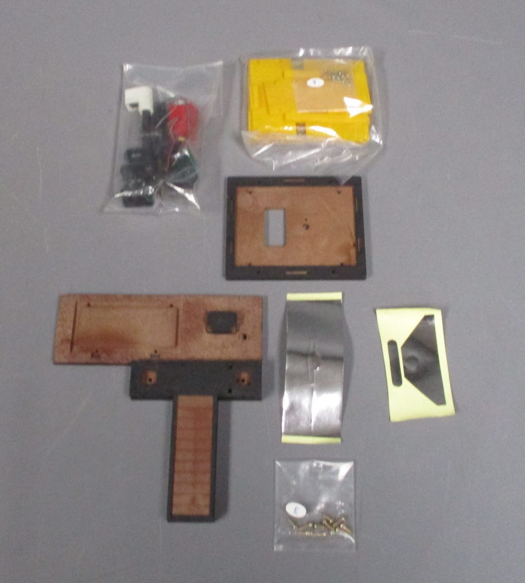 Aristo-Craft 7109 Elevated Switch Tower Kit LN/Box