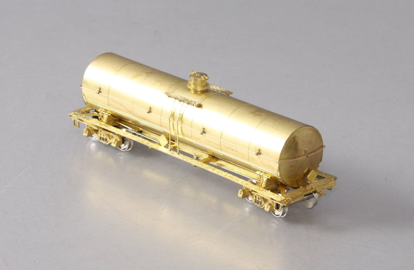 Overland 3028 HO BRASS L.P. Tank Car - Unpainted LN/Box