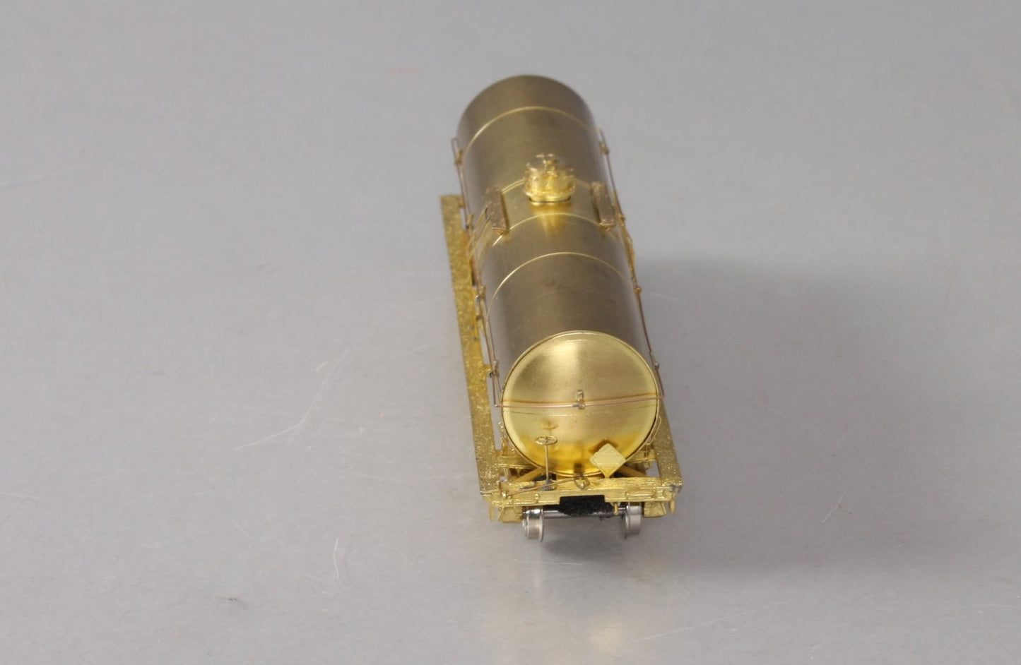 Overland 3028 HO BRASS L.P. Tank Car - Unpainted LN/Box