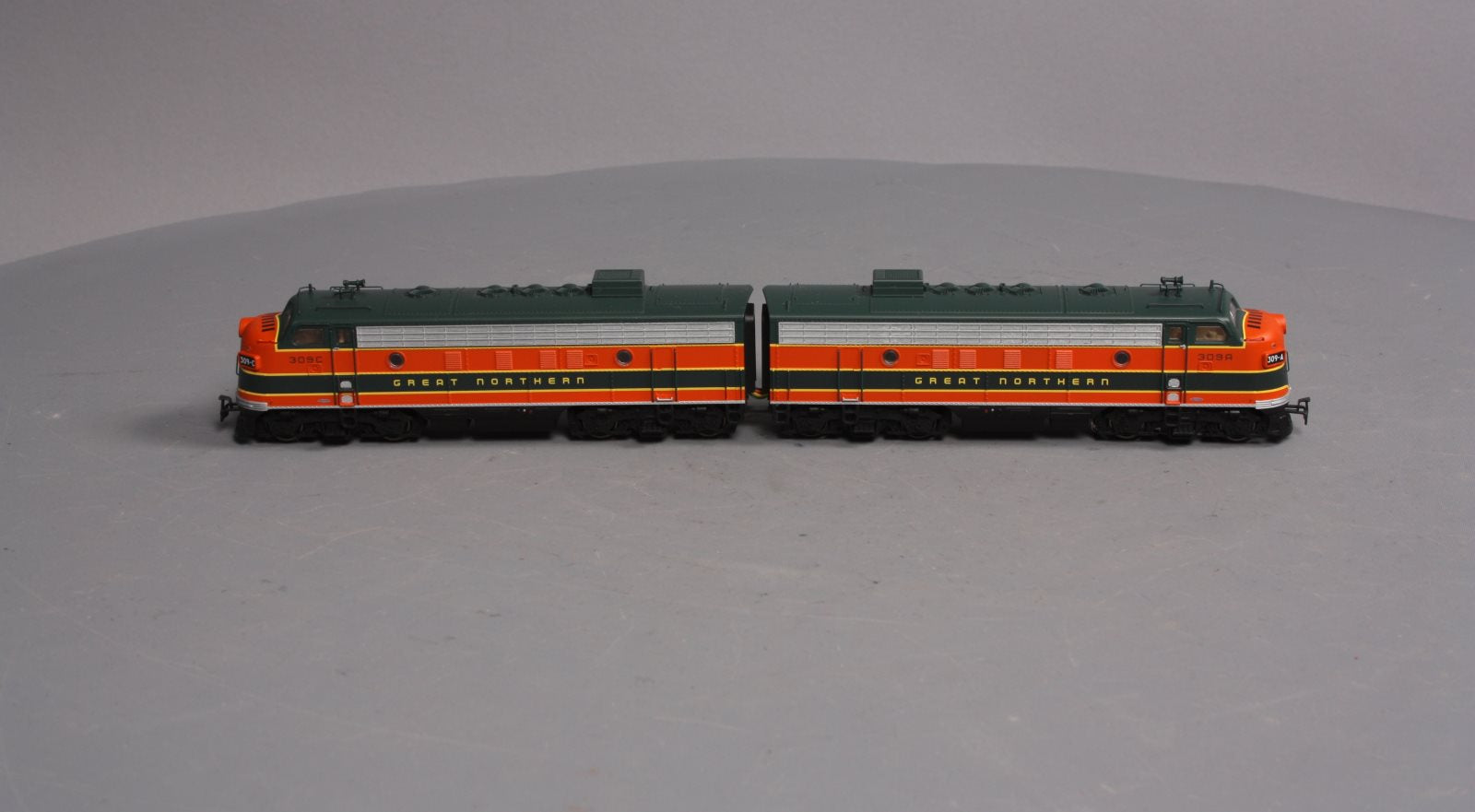 Marklin 39621 HO Great Northern F7 A/A Diesel Electric Loco MFX+ w