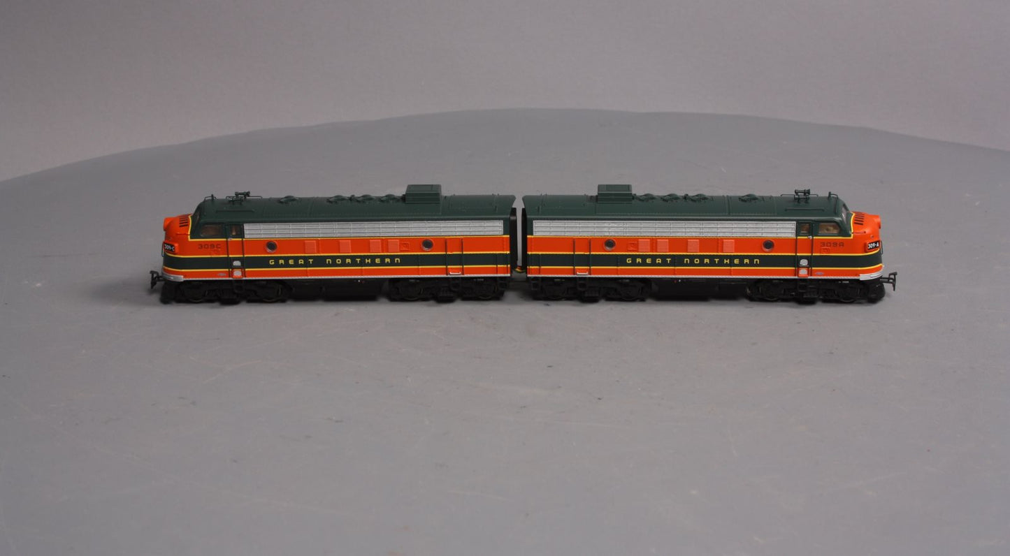 Marklin 39621 HO Great Northern F7 A/A Diesel Electric Loco MFX+ w/Sound LN/Box