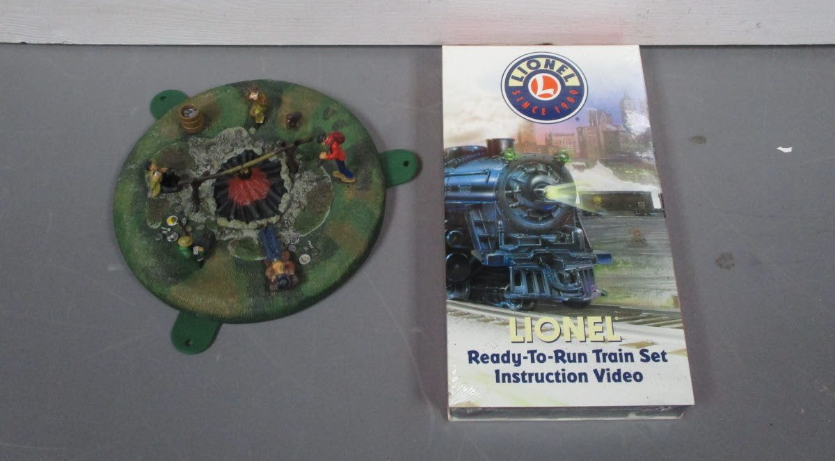 Lionel 6-31953 O EL Riding The Rails Hobo Steam Train Set MT/Box