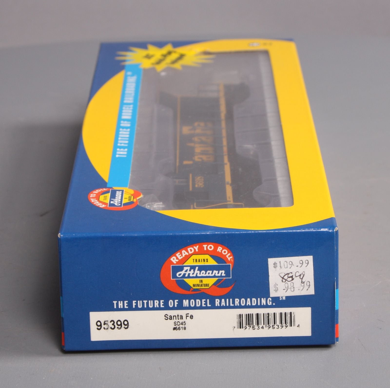 Athearn 95399 HO Scale Santa Fe SD45 Diesel Locomotive #5618