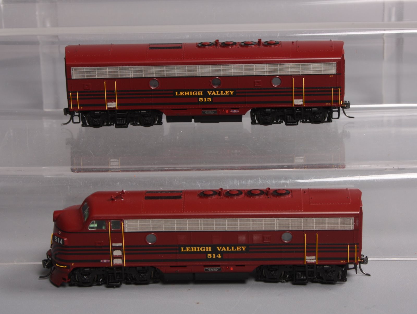 Athearn G2504 HO Scale Lehigh Valley EMD F3A Diesel Locomotive Set LN/Box
