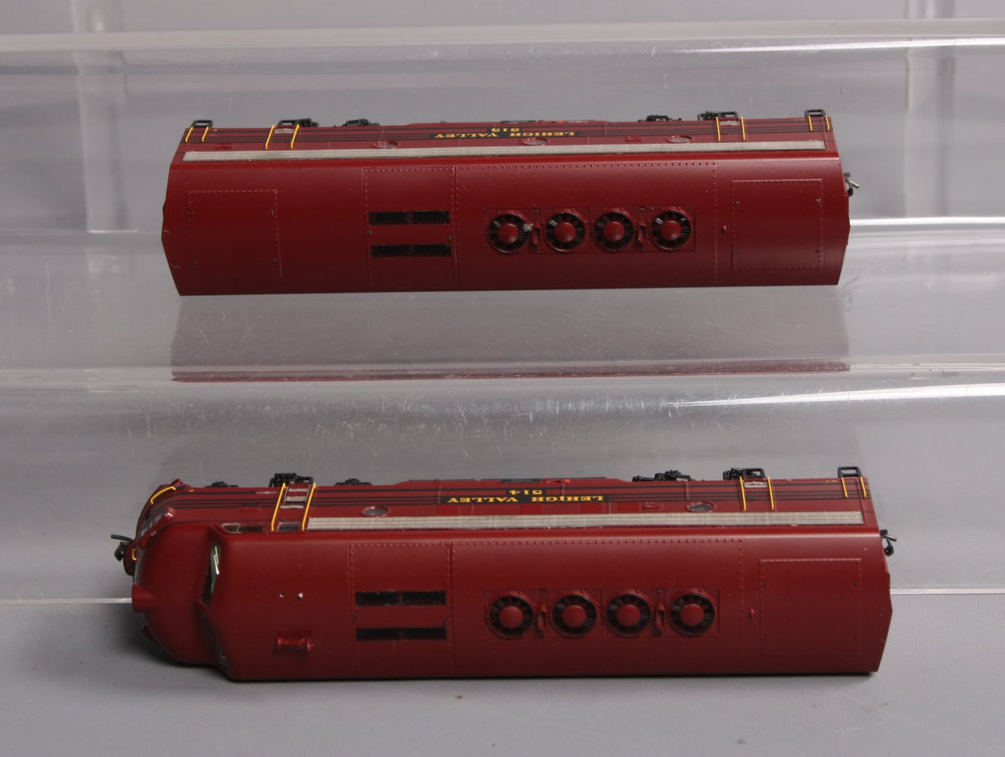 Athearn G2504 HO Scale Lehigh Valley EMD F3A Diesel Locomotive Set LN/Box