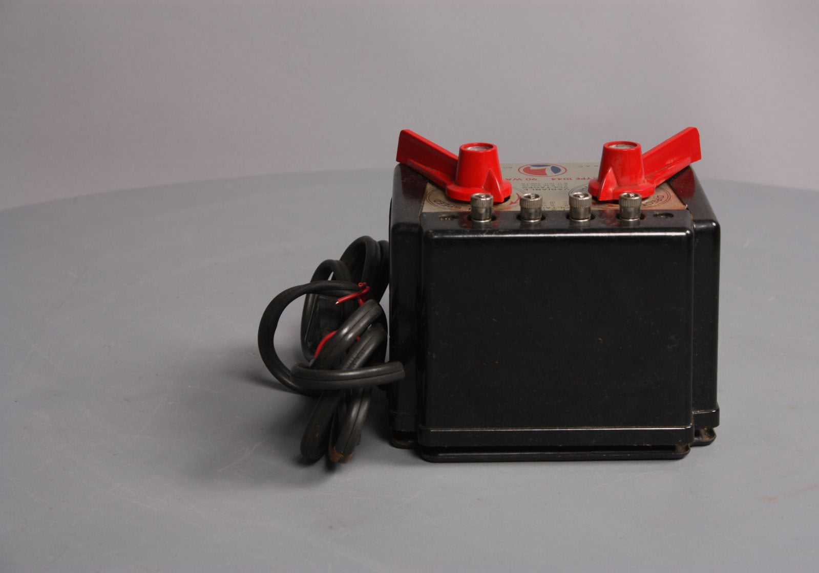 Lionel 1044 Vintage O 90 Watt Transformer w/Whistle Control
