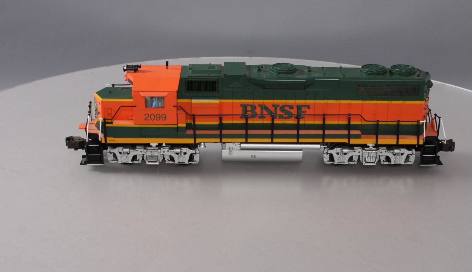 K-Line K2411-2099 O Burlington Northern Santa Fe GP38-2 Diesel Locomotive #2099 LN/Box