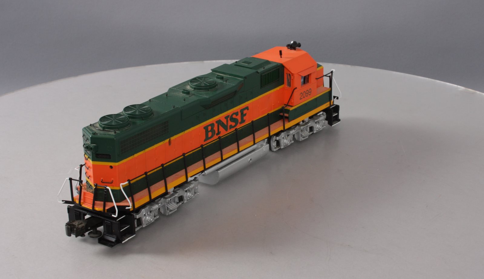 K-Line K2411-2099 O Burlington Northern Santa Fe GP38-2 Diesel Locomotive #2099 LN/Box