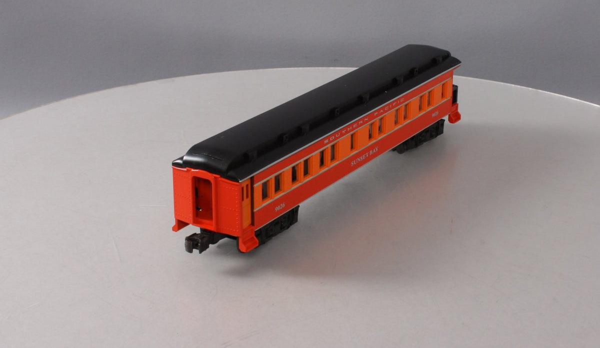 Lionel 6-19026 O Gauge Southern Pacific Madison "Sunset Bay" Observation Car LN/Box