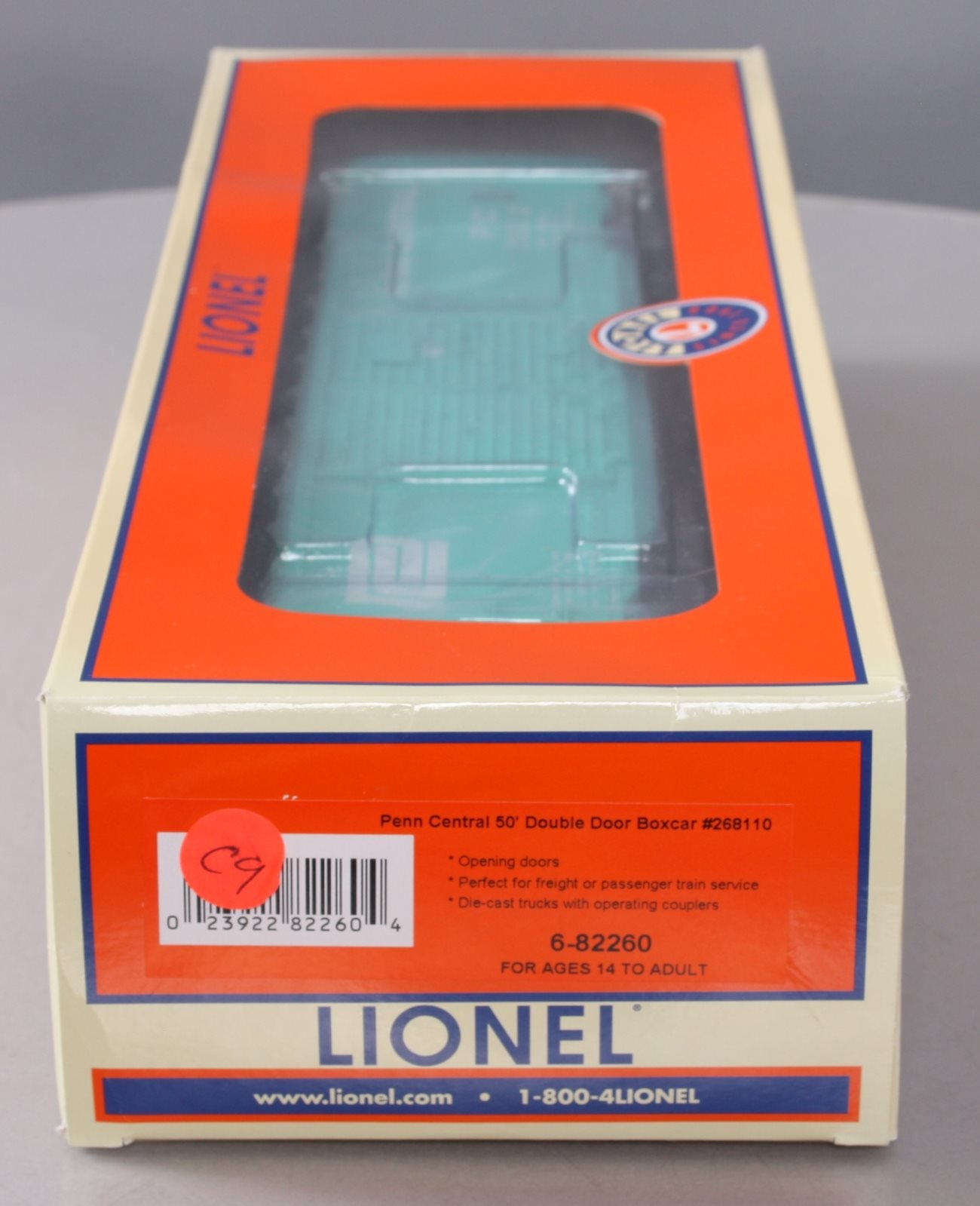 Lionel 6-82260 O Penn Central 50' Double Door Boxcar #267210