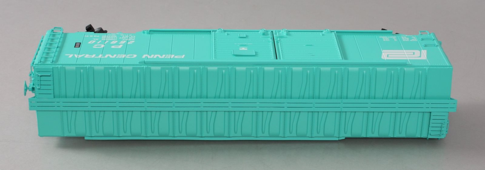 Lionel 6-82260 O Penn Central 50' Double Door Boxcar #267210