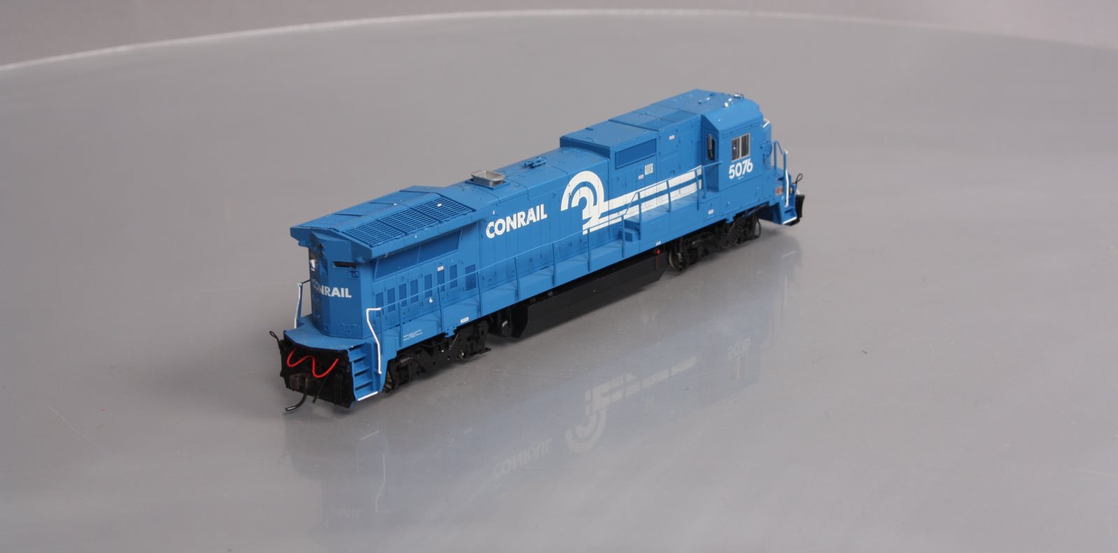 Atlas 9005 HO Scale Conrail GE 8-40B Diesel Locomotive #5076