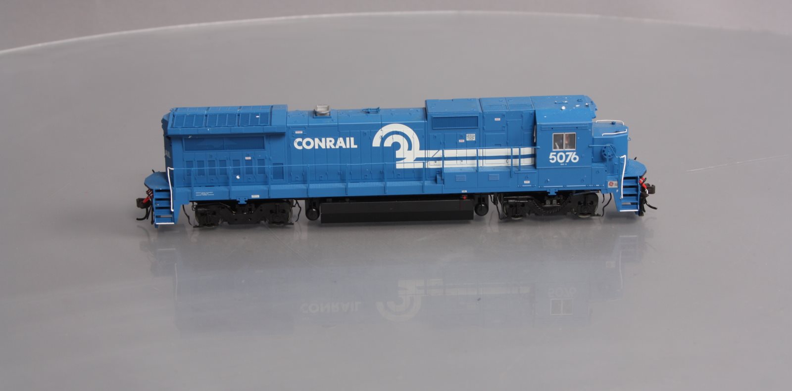 Atlas 9005 HO Scale Conrail GE 8-40B Diesel Locomotive #5076