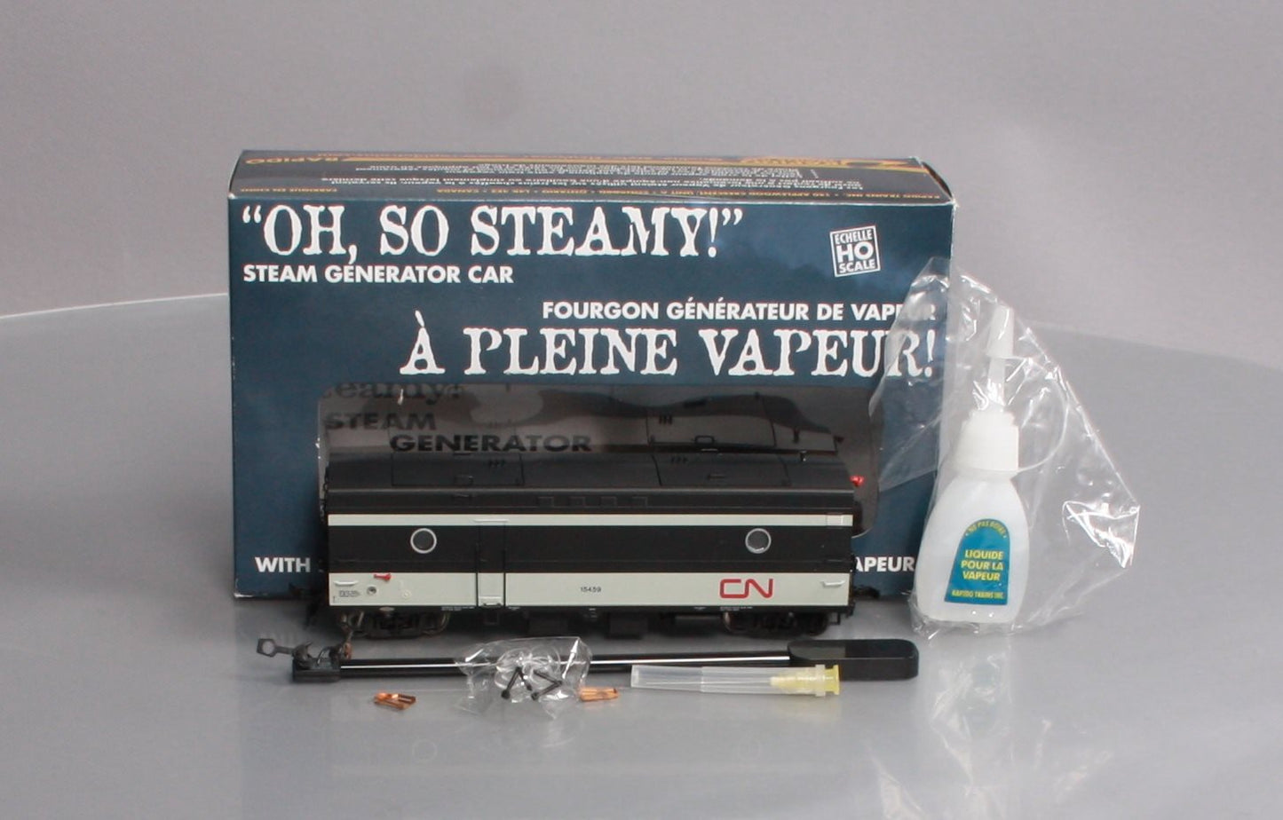 Rapido 107118 HO Scale Canadian National (Wet Noodle) Steam Generator Car #15459 LN/Box