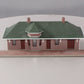 Walthers 933-2831 HO Scale Pella Brick Depot W/ Figures & Accessories Built-Ups LN/Box