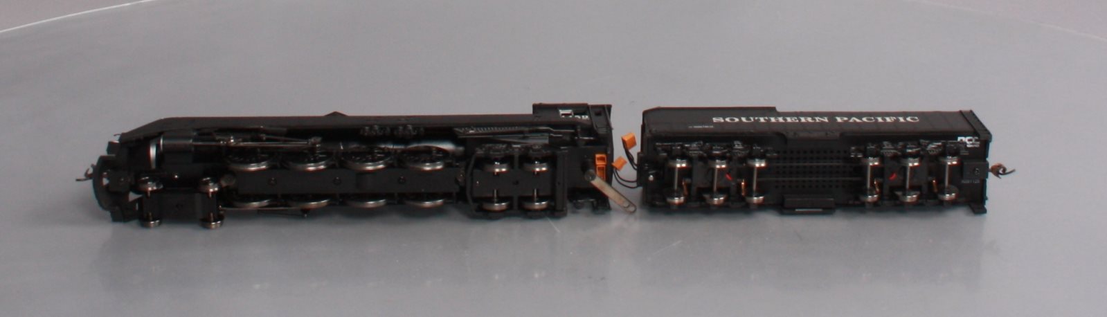 Bachmann 50203 HO Southern Pacific GS4 4-8-4 w/DCC Steam Locomotive #4459