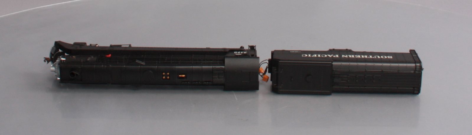 Bachmann 50203 HO Southern Pacific GS4 4-8-4 w/DCC Steam Locomotive #4459