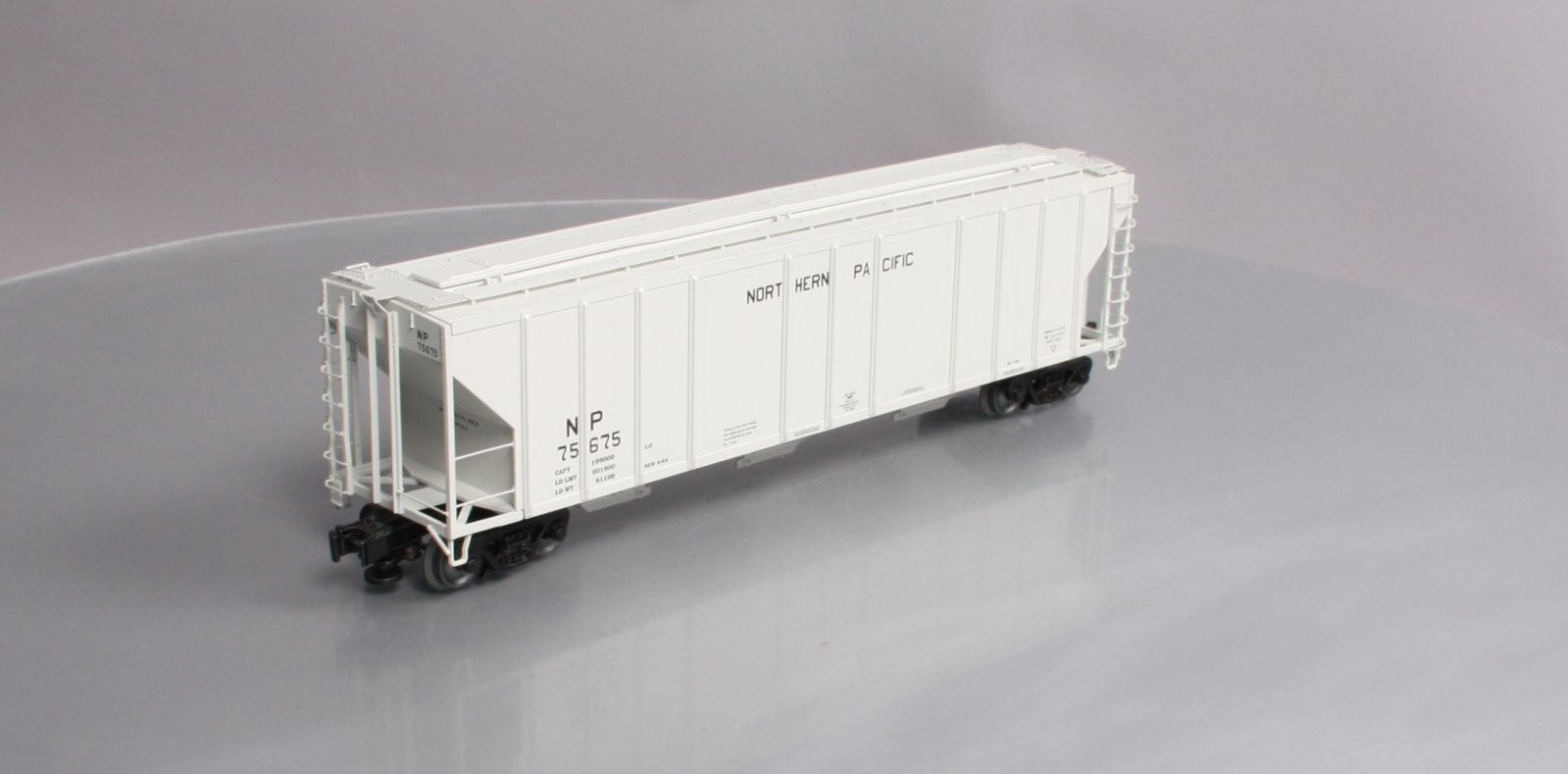 Lionel 6-84126 O Northern Pacific PS-2CD Covered Hopper