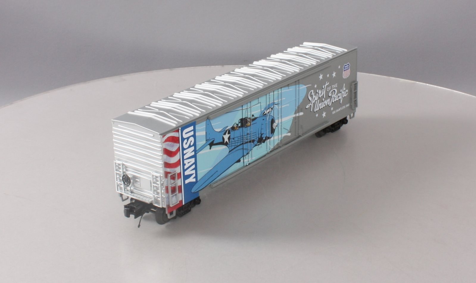 MTH 20-93754 O UP Navy Spirit SBD Dauntless 1942 50’ Double Door Plugged Boxcar