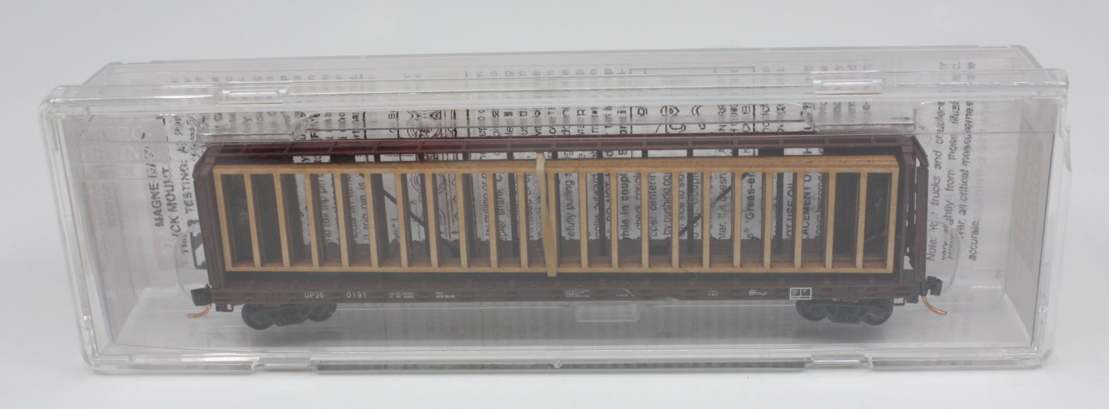 Micro-Trains 05300712 N Union Pacific 60' Centerbeam Flatcar w/Load #260191