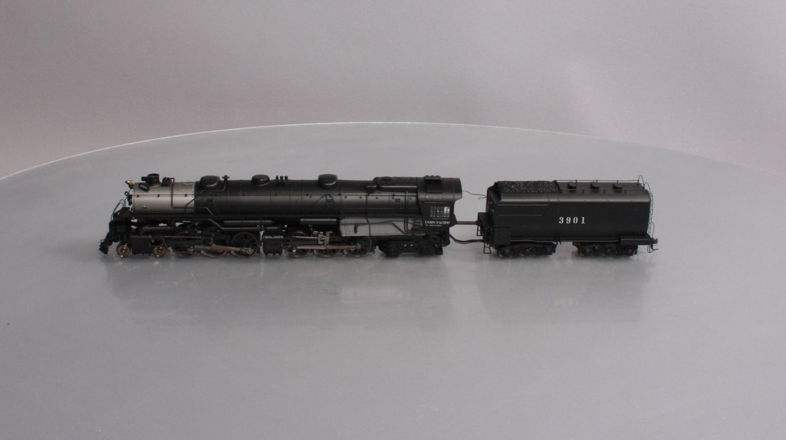 Athearn G97287 HO UP CSA-1 Class 4-6-6-4 Steam Locomotive with Coal #3901