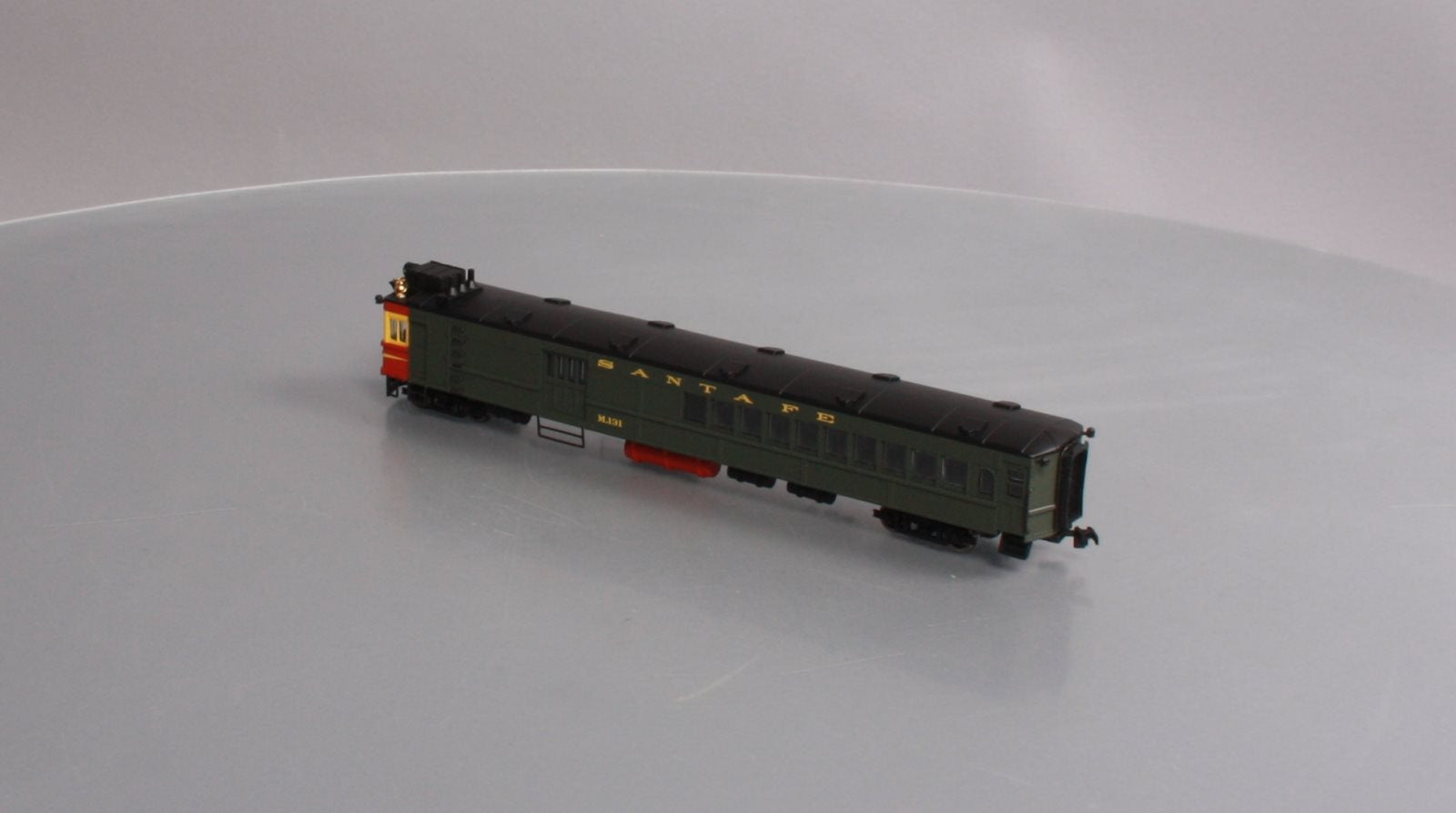 Bachmann 81403 HO Santa Fe EMC Gas Electric Doodlebug #M131