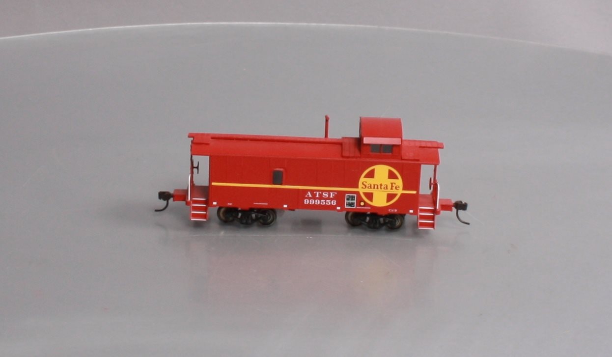 Centralia Car Shops CCS-1085 HO Scale Santa Fe CE-1 Caboose