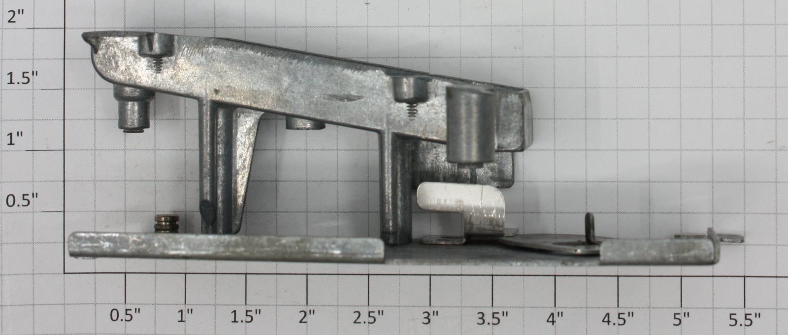 Lionel 3472-30 Base & Chute Assembly