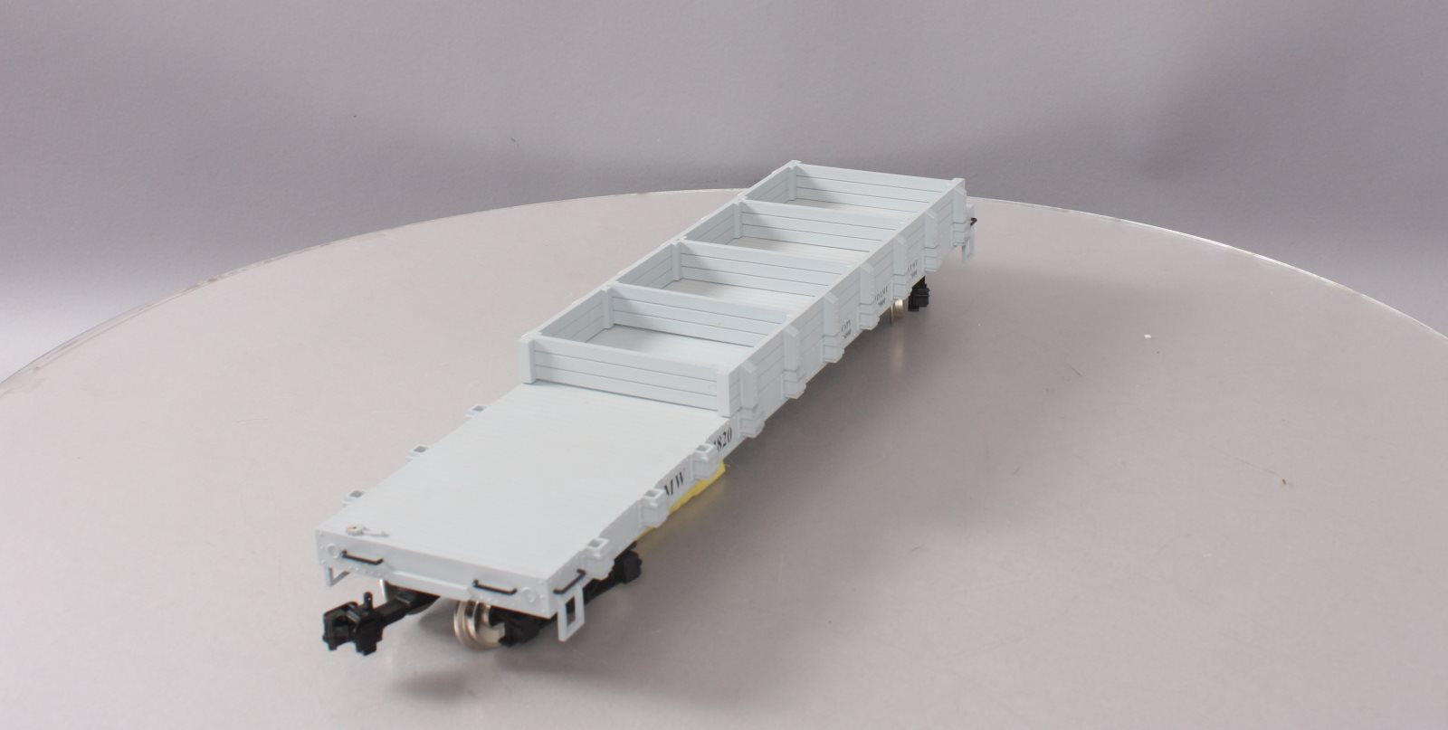 USA Trains R1820 G Maintenance of Way Work Flat Car w/o Load (Metal Wheels) LN/Box