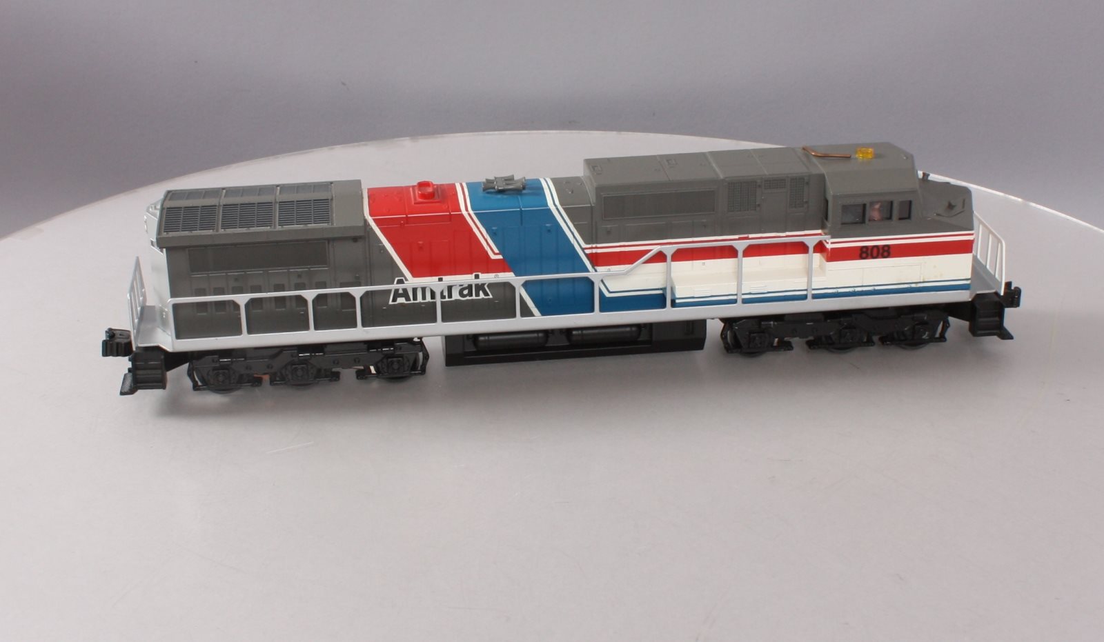 Williams DA208 O Gauge Amtrak Non-Powered Dash-8 Diesel Locomotive #808 MT/Box