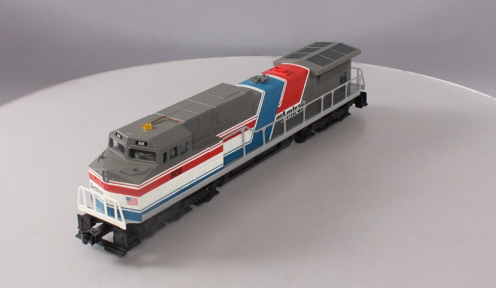 Williams DA208 O Gauge Amtrak Non-Powered Dash-8 Diesel Locomotive #808 MT/Box