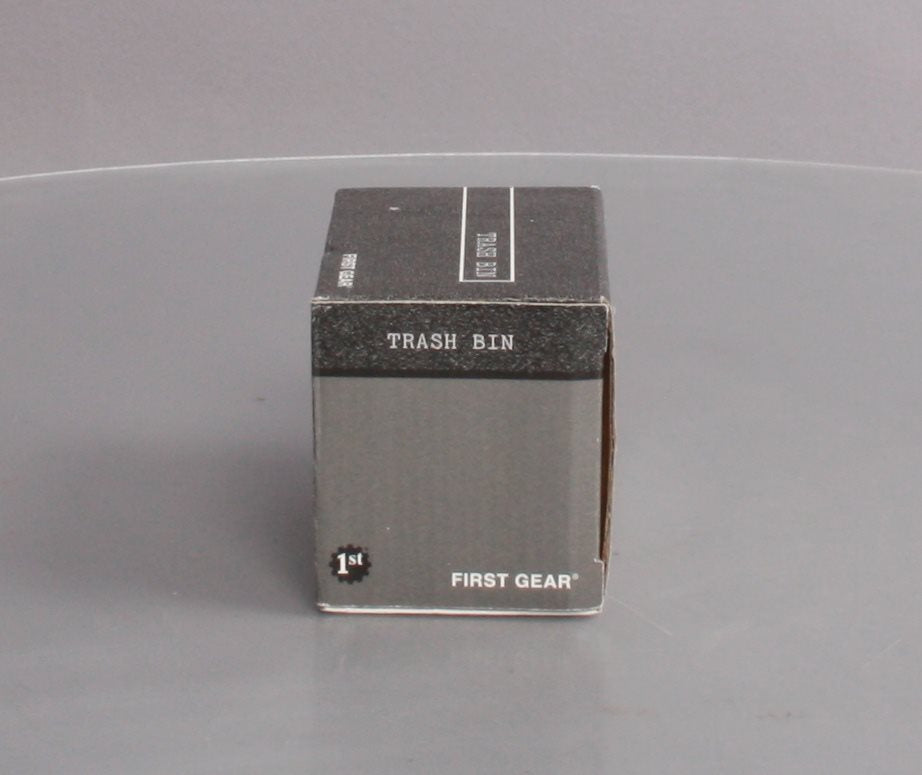 First Gear 90-0169 1:34 Scale Diecast Waste Management Waste Bin/Dumpster NIB