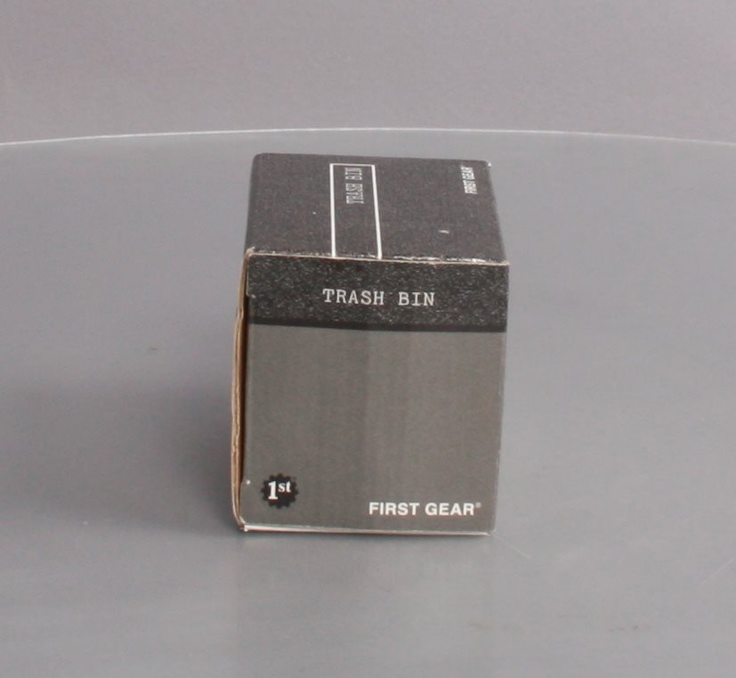 First Gear 90-0169 1:34 Scale Diecast Waste Management Waste Bin/Dumpster NIB