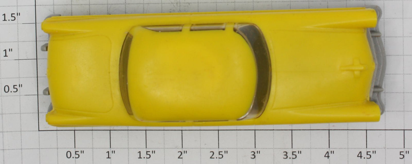 Lionel 6414-25 Yellow Original Automobile with Gray Bumpers