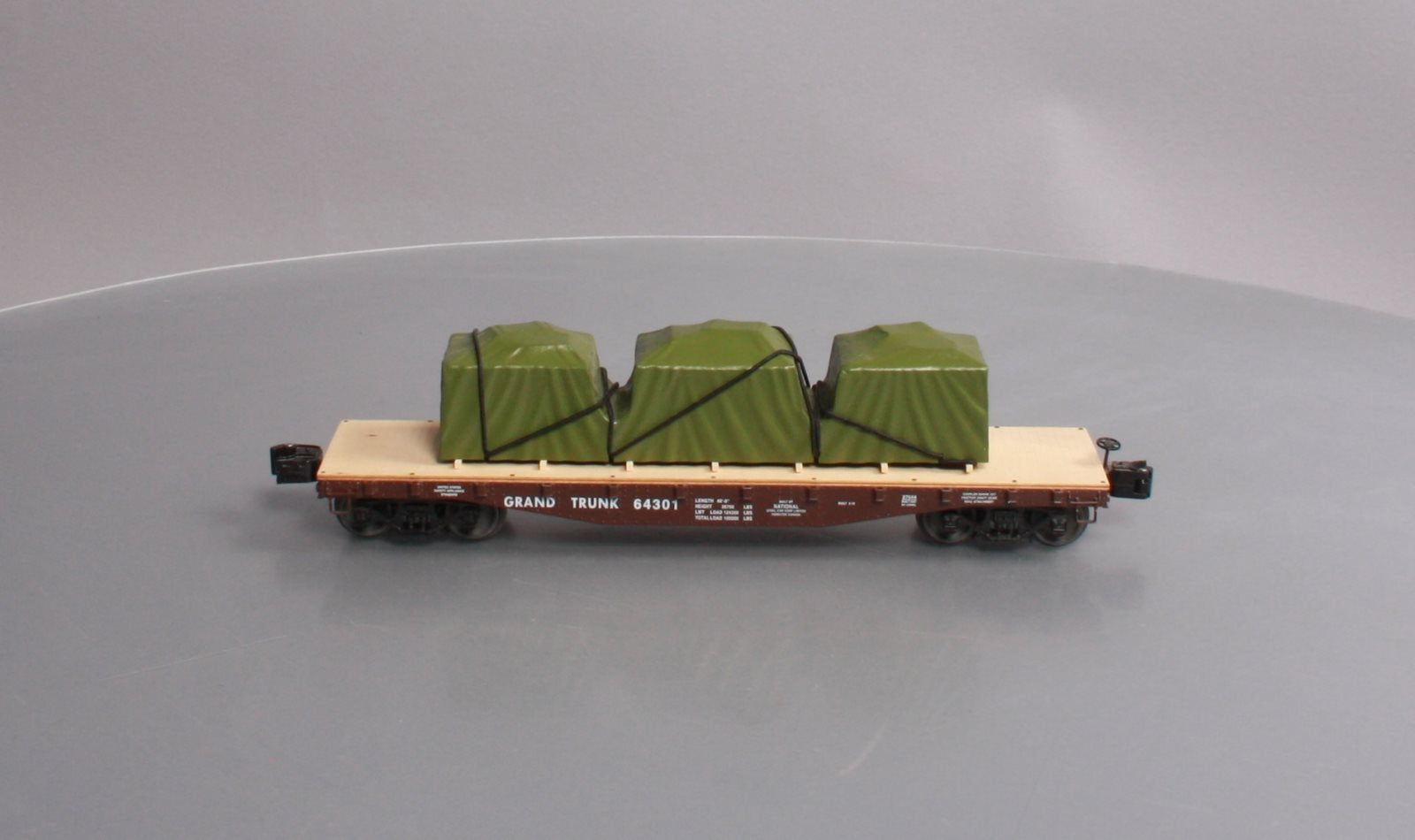 Lionel 6-27544 O Gauge Grand Trunk 40 Flatcar w/ Covered Load #64301