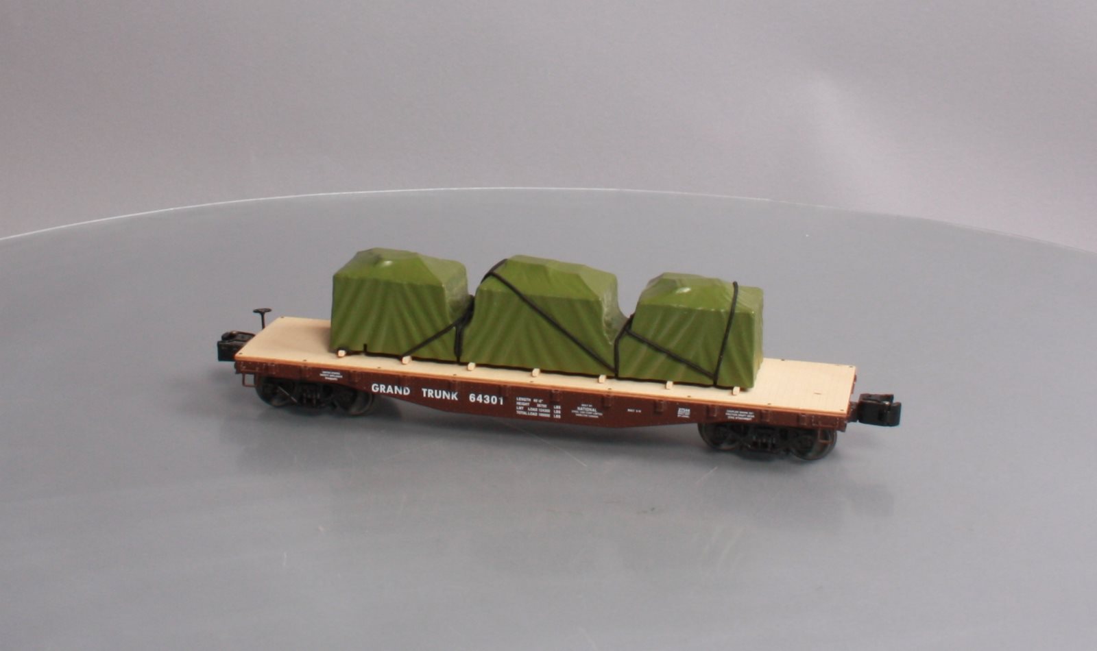 Lionel 6-27544 O Gauge Grand Trunk 40 Flatcar w/ Covered Load #64301