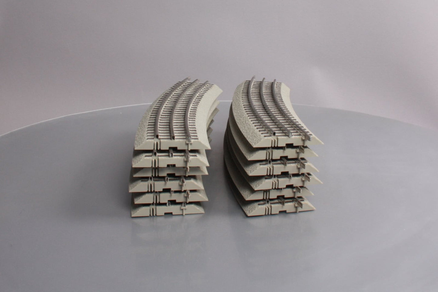 Lionel 6-12056 FasTrack O60 Curved Track (12) EX