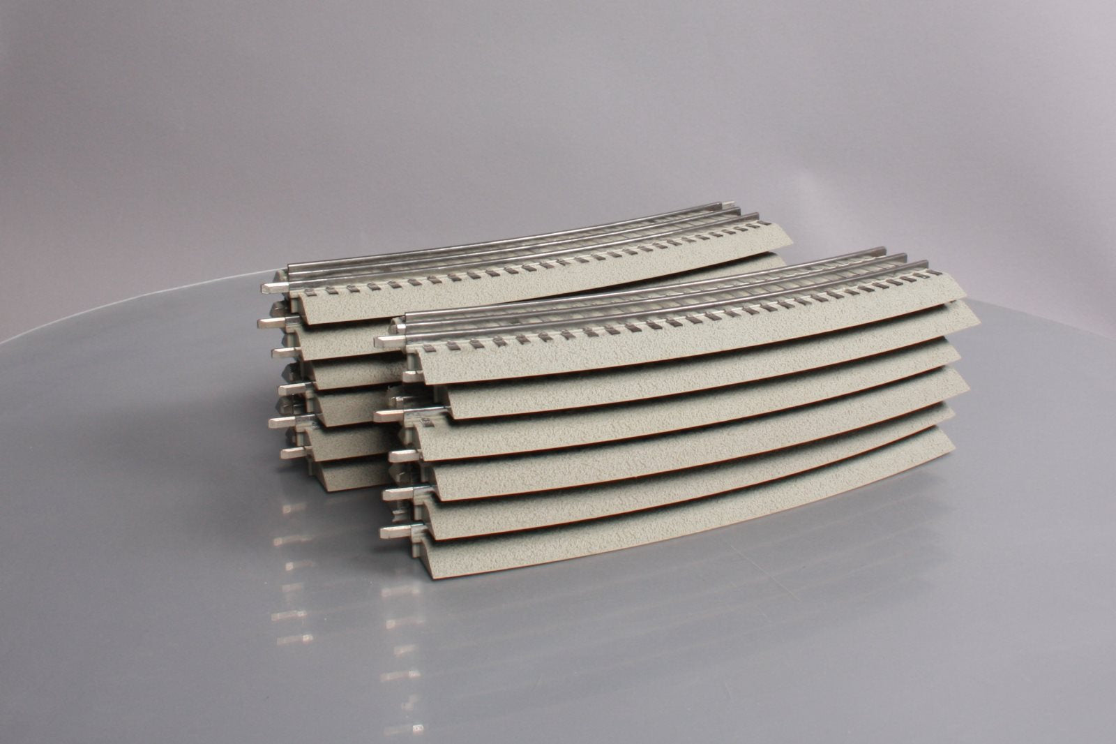 Lionel 6-12056 FasTrack O60 Curved Track (12) EX
