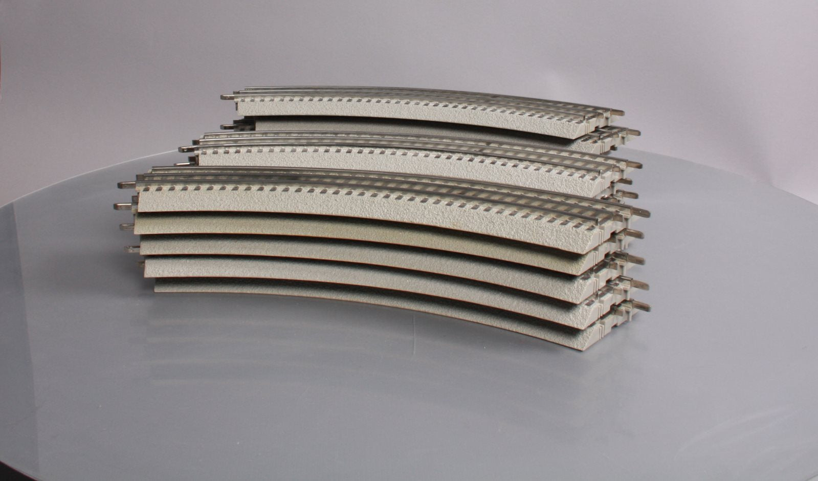 Lionel 6-12015 FasTrack O36 45-Degree Curved Track Sections (16) EX