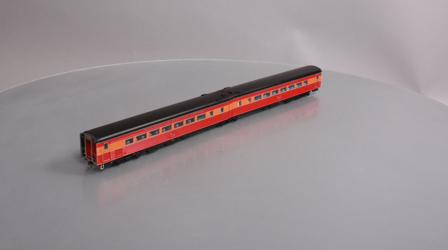 Broadway Limited 698 HO Southern Pacific Daylight Articulated Passenger Car