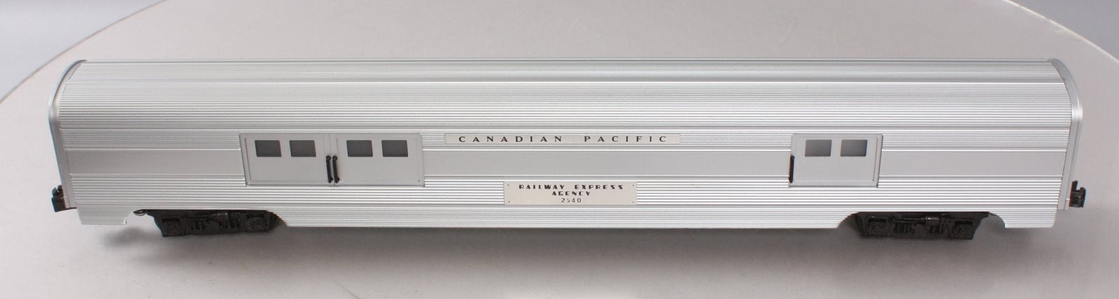 Williams 2540 O Scale Canadian Pacific REA Baggage Car #2540 LN