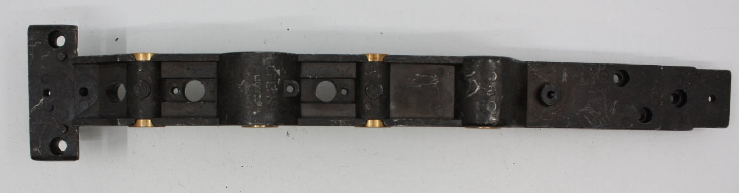 Lionel 18064-95 NYC Mohawk Frame Assembly Missing One Axle Bearing